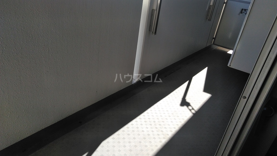 13/30 バルコニー