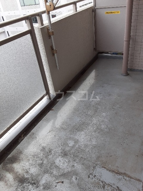 14/28 バルコニー