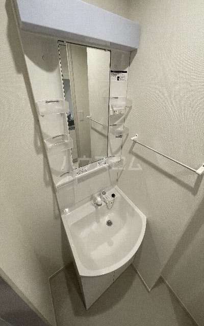 13/30 洗面