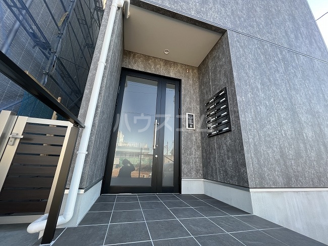 29/30 エントランス