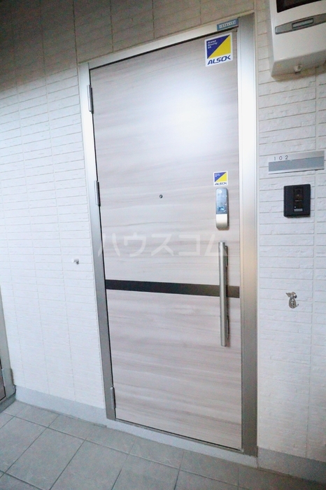 16/26 エントランス