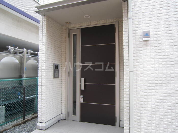 16/24 エントランス