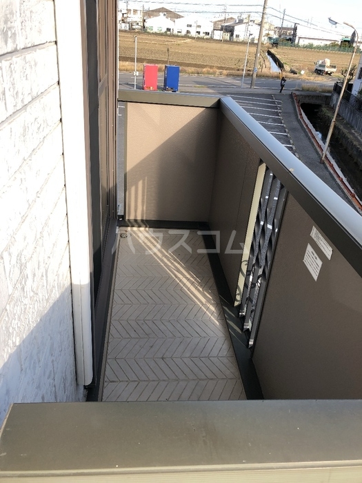 13/20 バルコニー