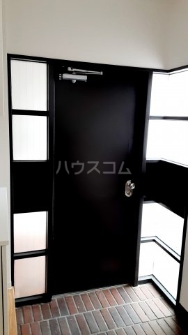 13/30 玄関