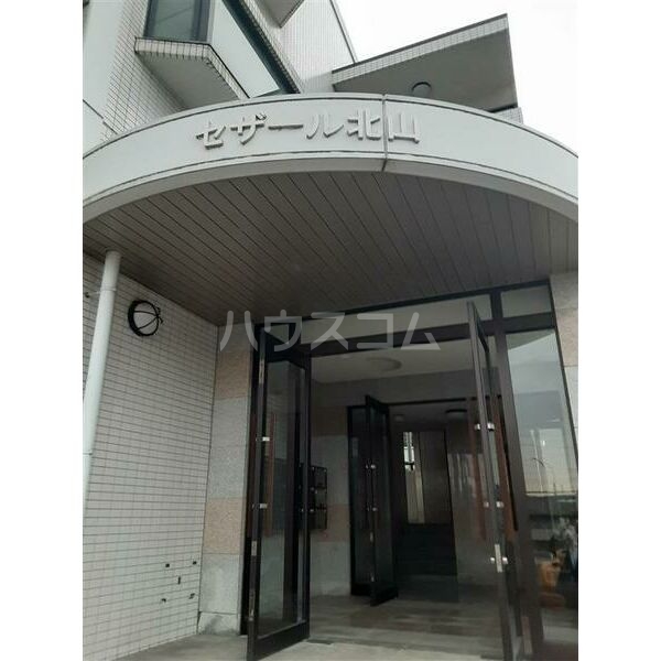 14/17 エントランス