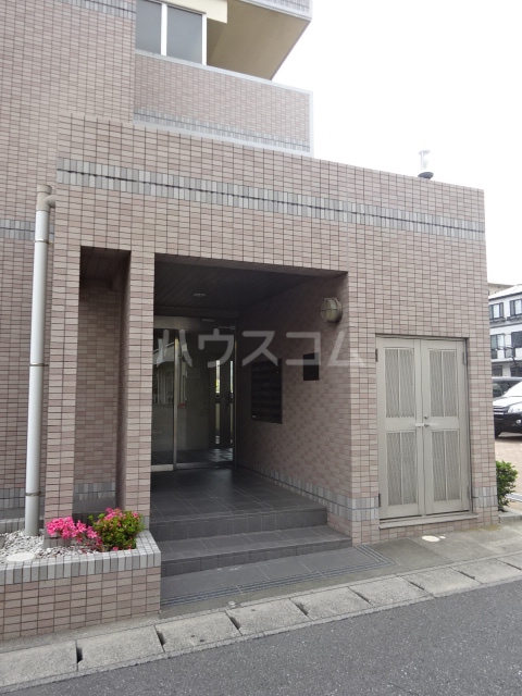 29/30 エントランス