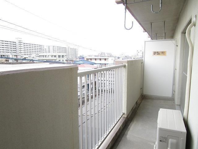 14/30 バルコニー