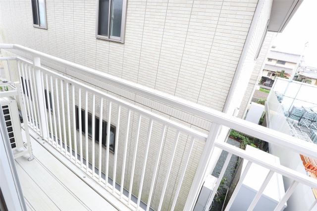 15/20 バルコニー