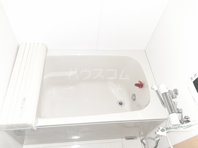 15/28 浴室