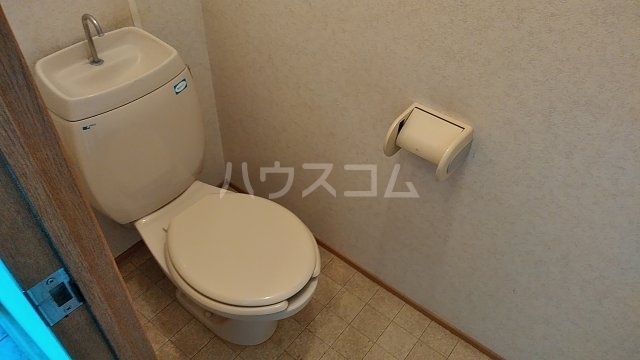 23/30 トイレ