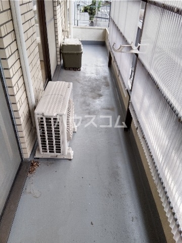 13/22 バルコニー