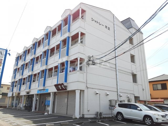 3/7 エントランス