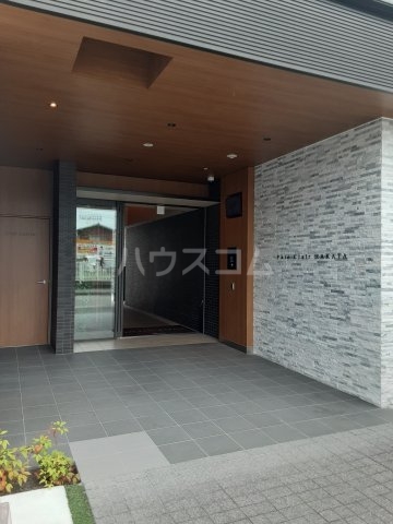 3/5 エントランス