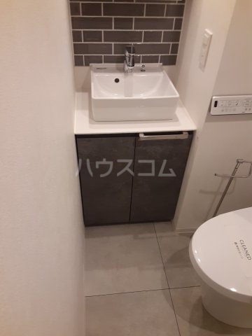 21/30 洗面