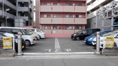 16/26 駐車場