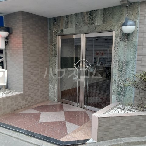 3/5 エントランス