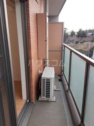 19/30 バルコニー