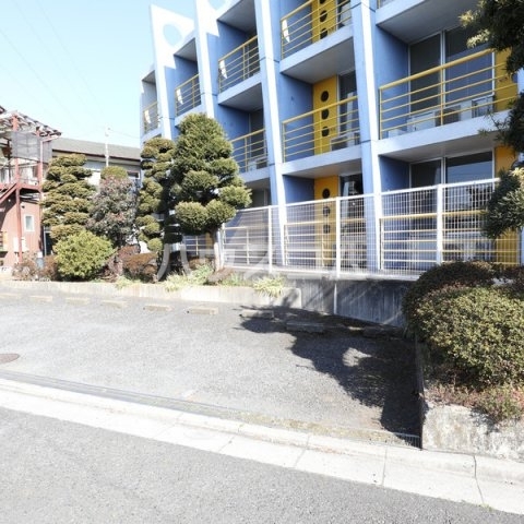 15/25 駐車場