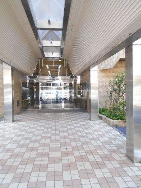 14/24 エントランス