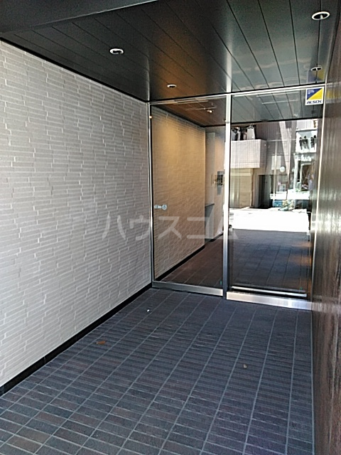 3/10 エントランス