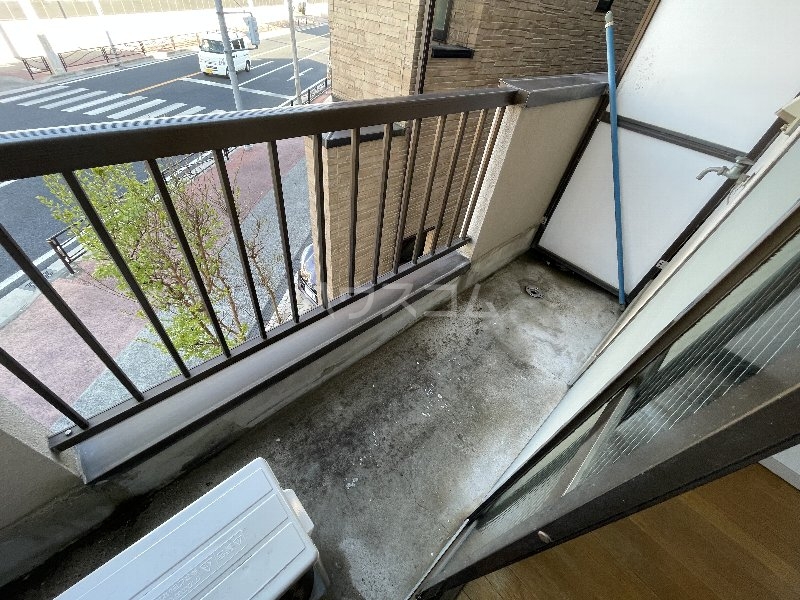 15/28 バルコニー
