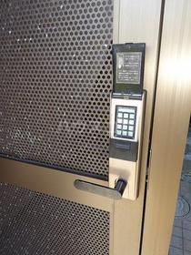 20/28 エントランス