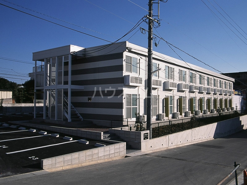 17/18 エントランス