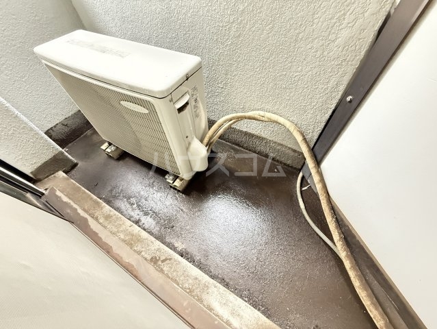 23/30 バルコニー