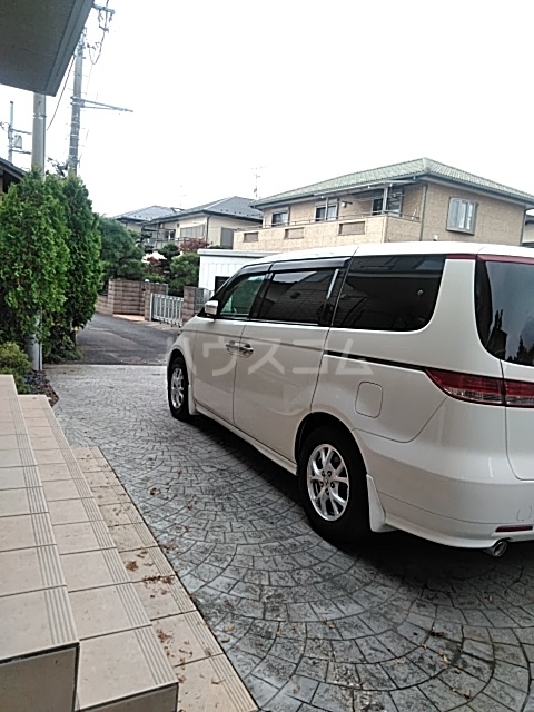 20/30 駐車場
