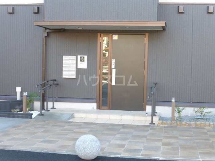 2/11 エントランス