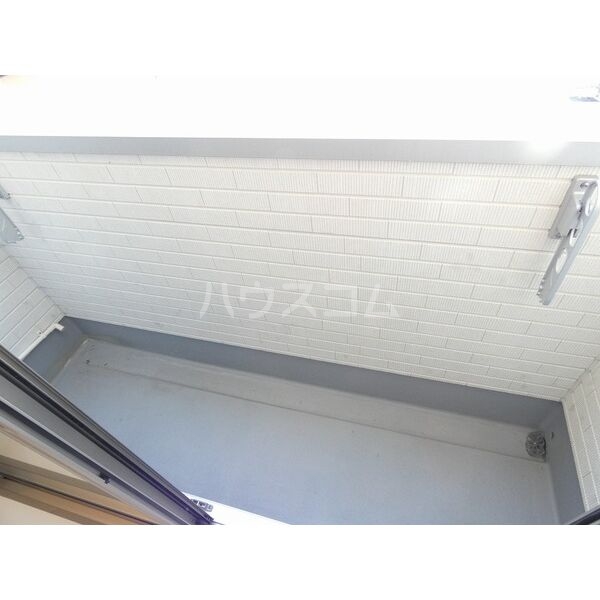 13/19 バルコニー