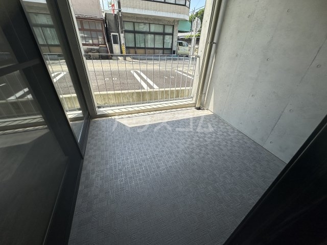 20/30 バルコニー