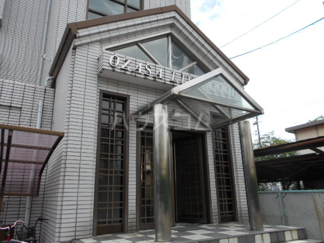 20/29 エントランス