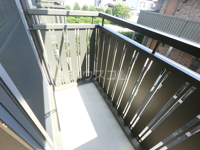 13/20 バルコニー