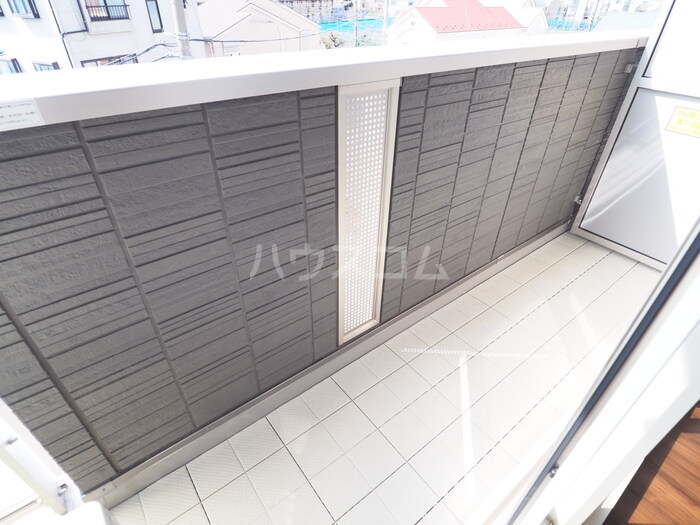 13/23 バルコニー