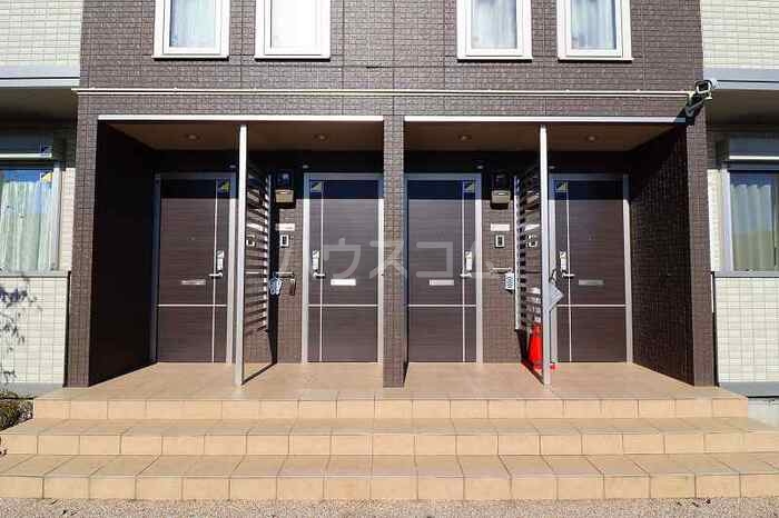 20/24 エントランス