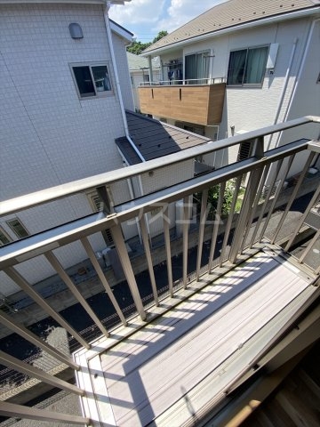 20/27 バルコニー