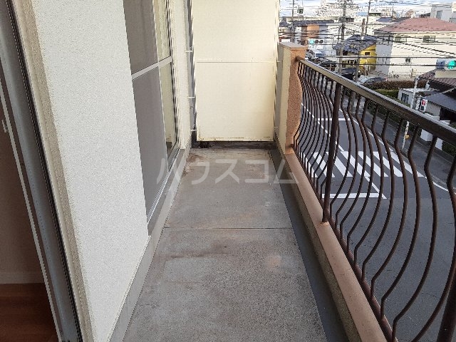 20/30 バルコニー