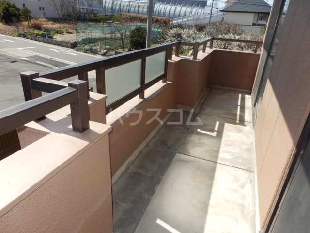 20/25 バルコニー