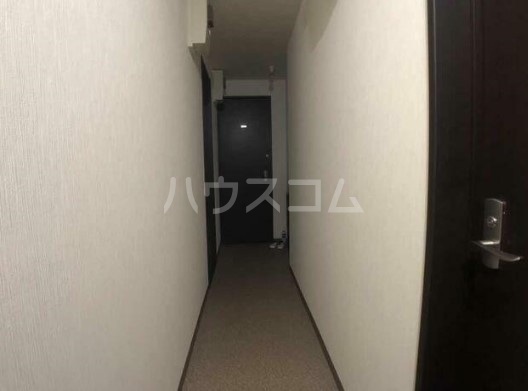 14/15 エントランス