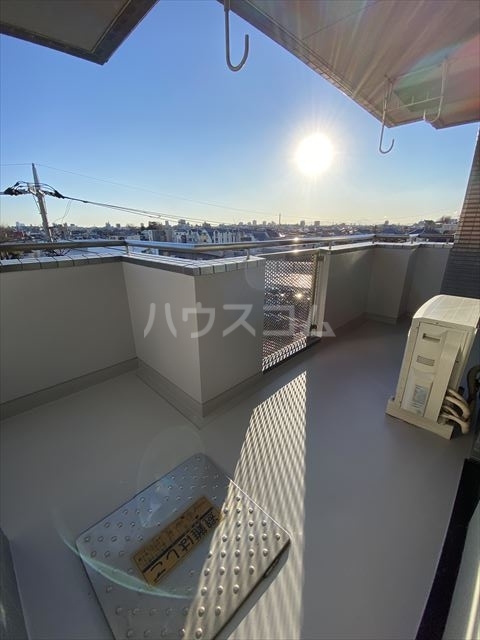 20/30 バルコニー