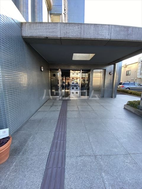 29/30 エントランス