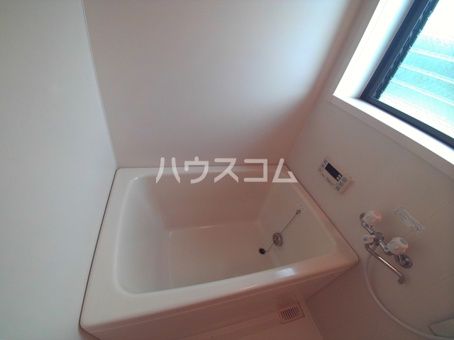 13/30 浴室
