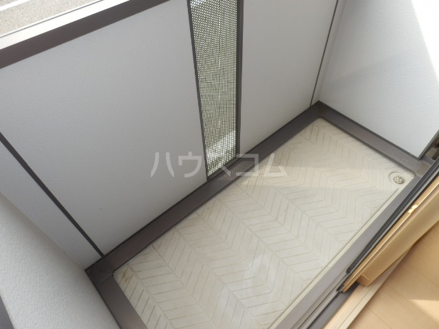 17/30 バルコニー