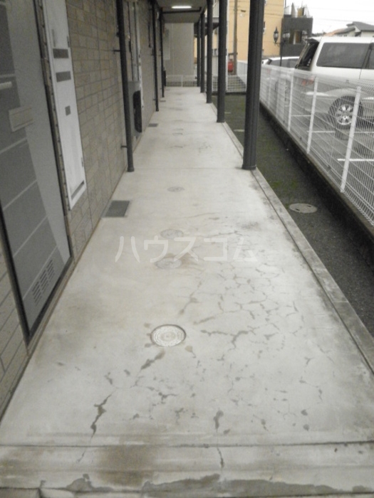 15/19 エントランス