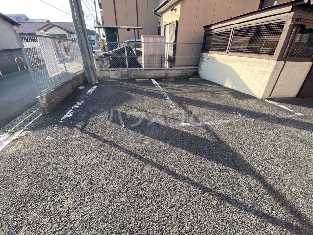 3/4 駐車場