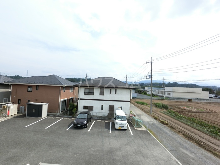 18/19 駐車場