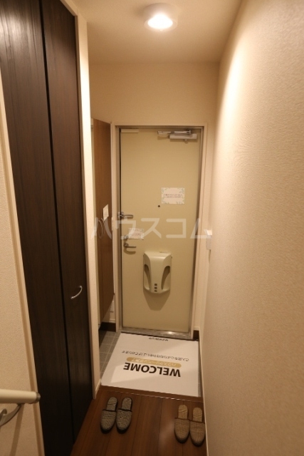 7/24 玄関