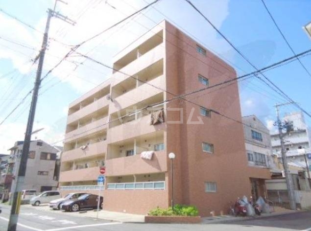 21/29 エントランス