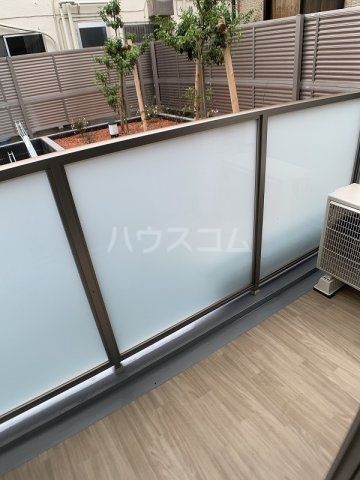 21/30 バルコニー